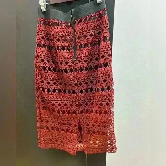 New Strut and Bolt Los Angeles Brown/Burgundy Lace Sleeveless Top and Skirt - Picture 7 of 11